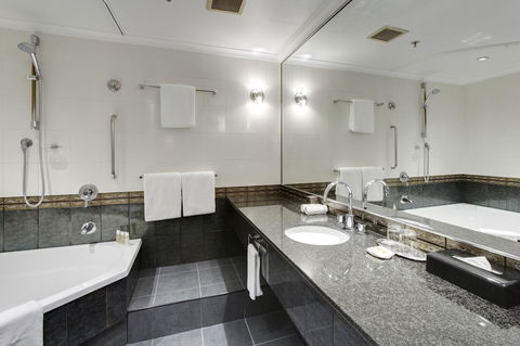 Pullman Sydney Hyde Park - Accommodation NT 36