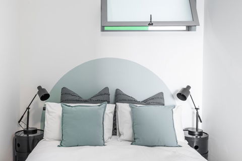 Large Light Luxe 3BDR 2BA Free Parking - Walk To Sydney Uni And RPA - Accommodation NT 10