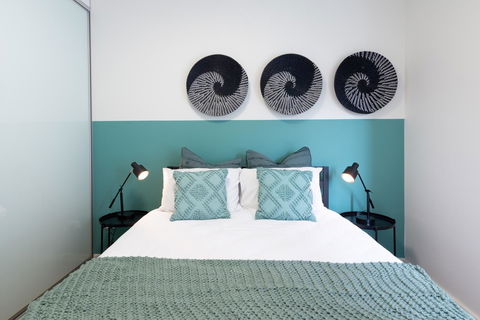Large Light Luxe 3BDR 2BA Free Parking - Walk To Sydney Uni And RPA - Accommodation NT 7