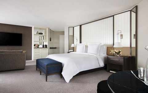 Four Seasons Hotel Sydney - Accommodation NT 2