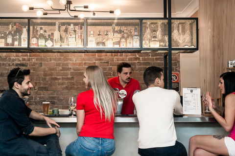 Mad Monkey Hostel Coogee Beach - Accommodation NT 4