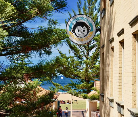 Mad Monkey Hostel Coogee Beach - Accommodation NT 9