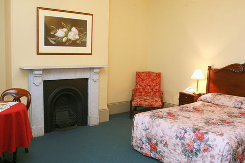 Avonmore On The Park Boutique Hotel - Accommodation NT 8