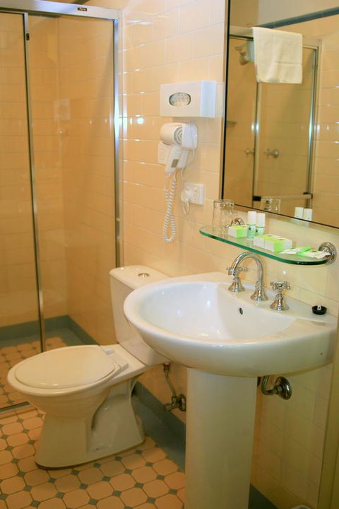 Avonmore On The Park Boutique Hotel - Accommodation NT 11