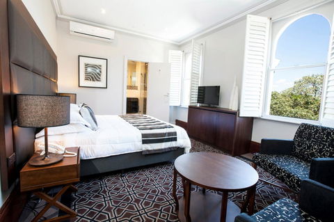 Avonmore On The Park Boutique Hotel - Accommodation NT 19