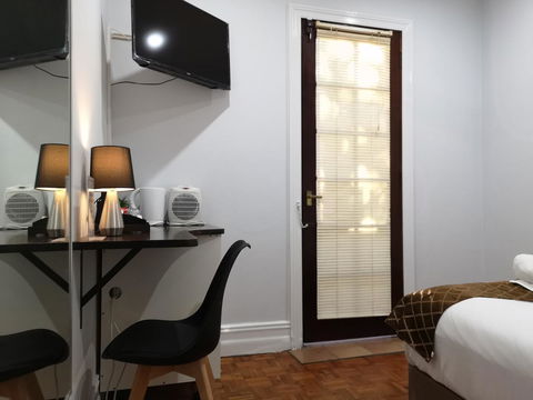 Newtown Cozy Stays - Accommodation NT 35
