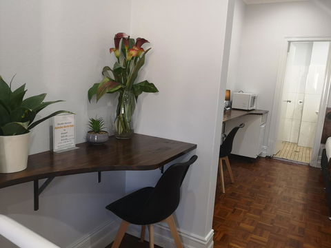 Newtown Cozy Stays - Accommodation NT 38