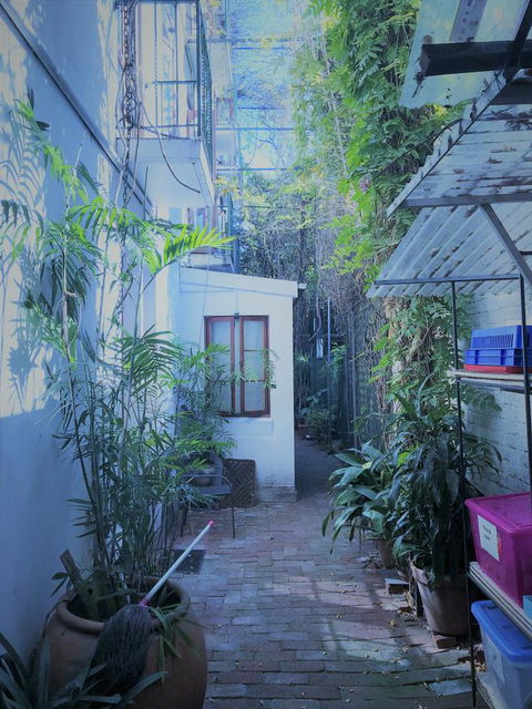 Newtown Cozy Stays - Accommodation NT 11