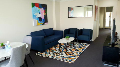 Liv Apartments Haymarket - NT Tourism 1