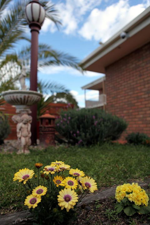 Summerhill Motor Inn - Accommodation NT 28