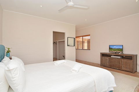JE Guesthouse, Central To All The Hunter Valley Has To Offer - Accommodation NT 34