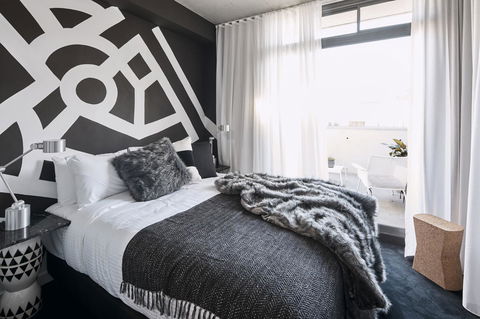 The Collectionist Newtown - Accommodation NT 5
