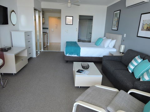BASE Holidays - Ettalong Beach Premium Apartments - Accommodation NT 18