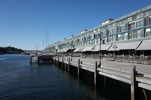 Waterfront Apartment On Sydney Harbour - Accommodation NT 11