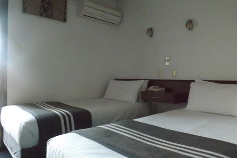 Hotel Hacienda - Accommodation NT 25