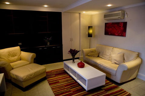 Hotel Hacienda - Accommodation NT 28