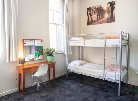 Big Backpackers Hostel - Accommodation NT 27