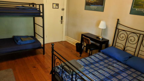 Newtown Backpackers - Accommodation NT 24