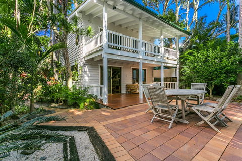 A Beach House At Byron - Accommodation NT 7