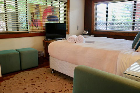 A Beach House At Byron - Accommodation NT 40
