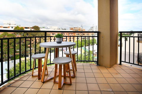 Vibrant Inner-city Living - Darling Harbour Fringe - Accommodation NT 1