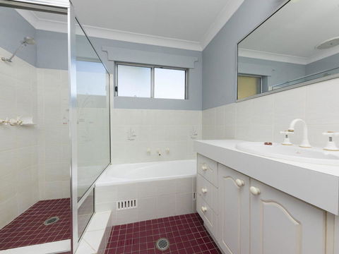 2 The Breckenridge - Accommodation NT 6