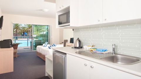 Pacific Blue, Salamander Bay - Accommodation NT 40