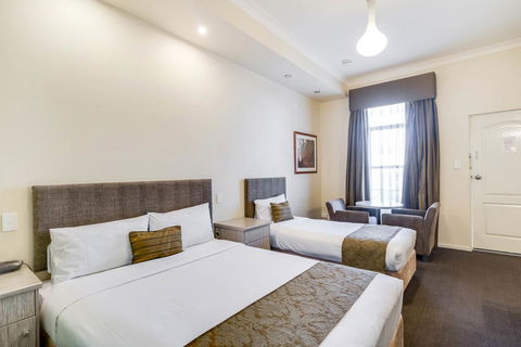 Prince Of Wales Hotel - Accommodation NT 14