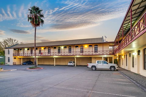 Prince Of Wales Hotel - Accommodation NT 10
