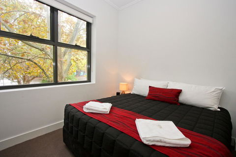 The Star Apartments - Accommodation NT 16