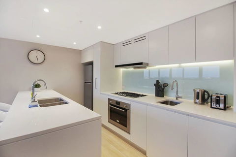 Brand New 3 Bedrooms Apt With Waterfront View - Accommodation NT 7