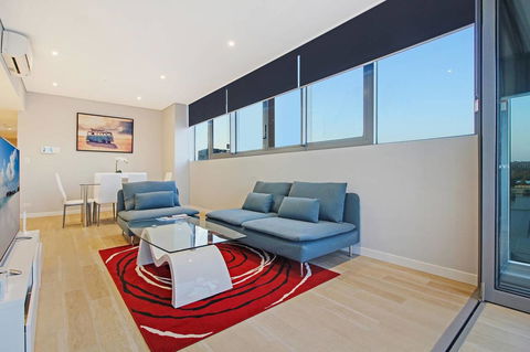 Brand New 3 Bedrooms Apt With Waterfront View - Accommodation NT 13