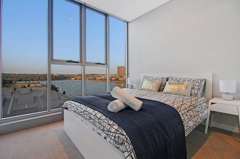 Brand New 3 Bedrooms Apt With Waterfront View - Accommodation NT 3