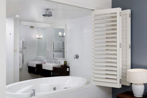 Bannisters By The Sea Mollymook - Accommodation NT 19