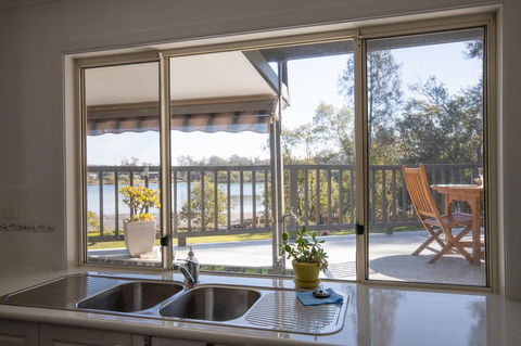 Urunga Riverview - Accommodation NT 6