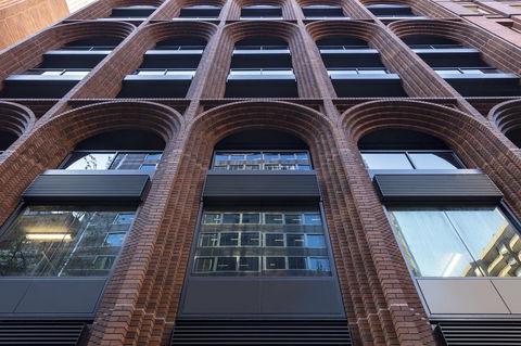 SKYE Suites Sydney - Accommodation NT 1