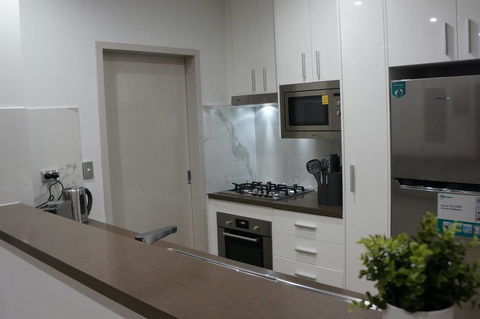 Specious Apartment With 2 Large Bedrooms - Accommodation NT 16