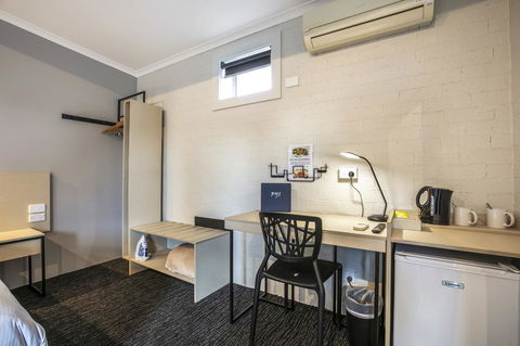 Nightcap At Colyton Hotel - Accommodation NT 21