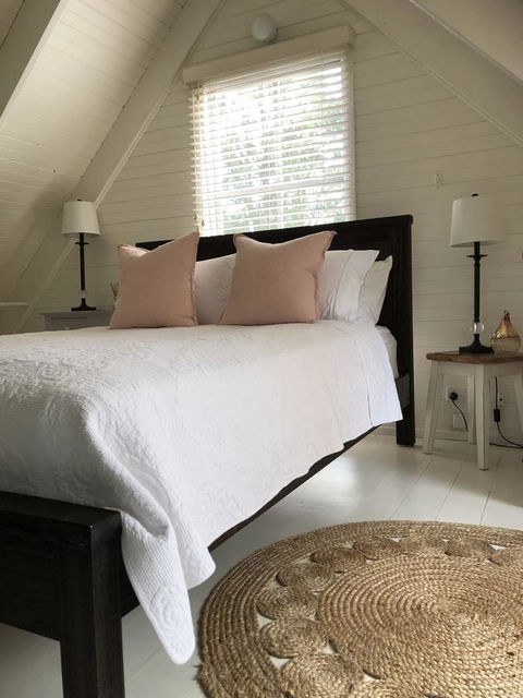 Arcadia - The Barn Cottage & Rosehill Cottage - Accommodation NT 5