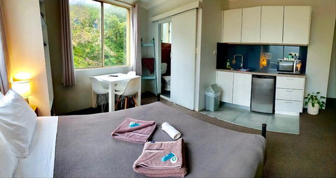 Manly Beachside Apartments - Accommodation NT 9