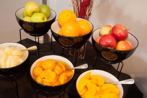 Wine Country Motor Inn - Accommodation NT 2