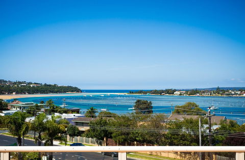 Baywatch Apartments Merimbula - Accommodation NT 7