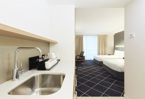 Furama Darling Harbour - NT Tourism 38