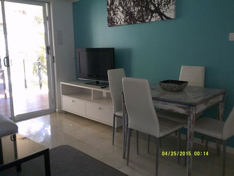 Pelican H2O One & Two Bedroom Apartments - Accommodation NT 24