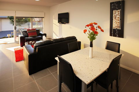 Charlestown Executive Apartments - NT Tourism 24