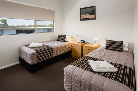 Charlestown Executive Apartments - NT Tourism 2