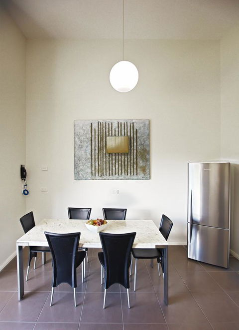 Charlestown Executive Apartments - NT Tourism 20