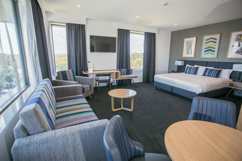 Alpha Hotel Eastern Creek - NT Tourism 36
