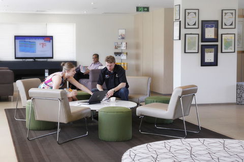 Alpha Hotel Eastern Creek - NT Tourism 21