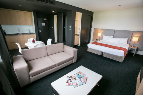 Alpha Hotel Eastern Creek - NT Tourism 15